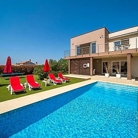 Hotel Stefanja Comfortable 3*